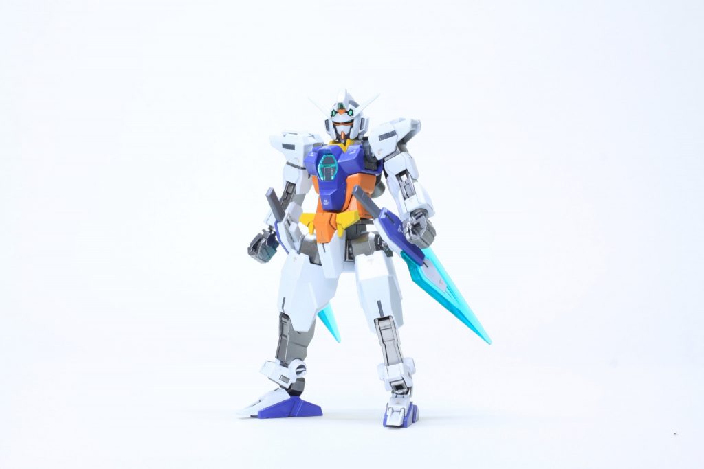 「コアガンダムAGE-Ⅱ」頭部～胸部にかけてAGE-Ⅱの見た目になるように変更し、それ以外の規格はヒロトのコアガンダムと共通の為、プラネッツシステムも対応している。また、腰にはシグルシールドを改良したシグルブレイドが二振り装備されており武装も強化されている。