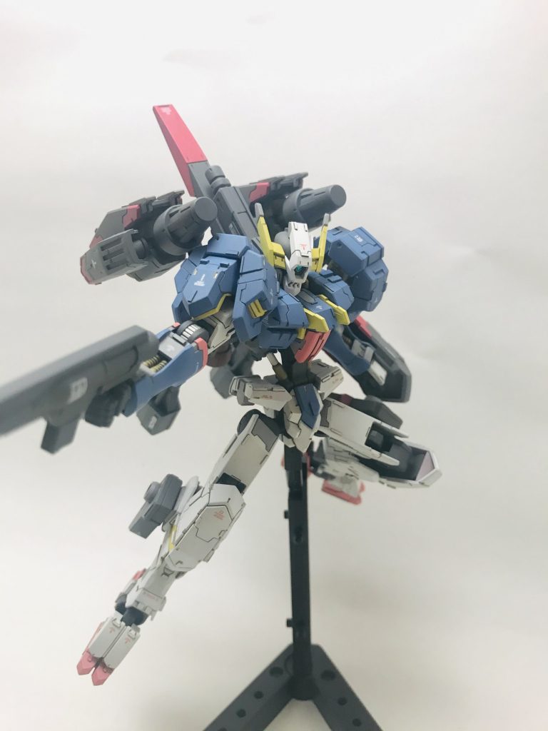 今回もディテールアップを。鉄血キットでは特にそうなんですが、KPS本当に困ります。上手く加工する方法無いんですかね……。