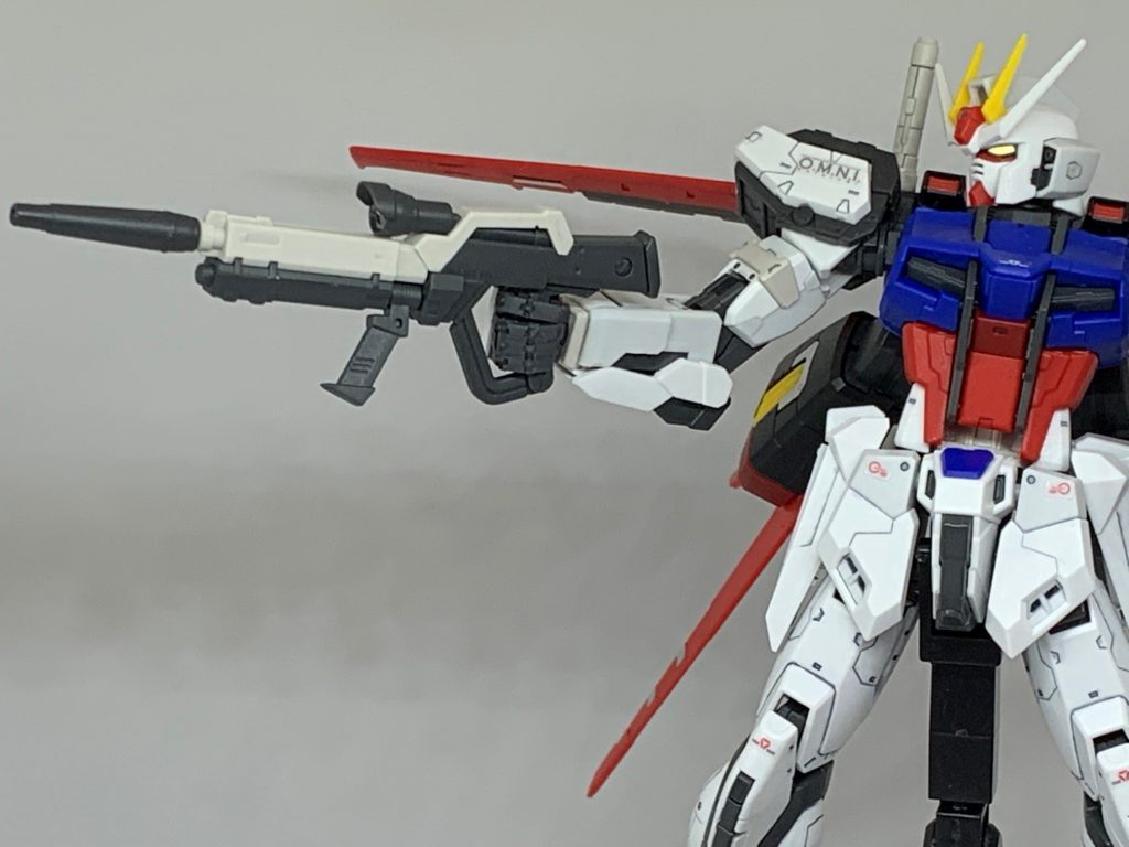 エールストライクガンダム–3枚目/制作者：ハムダ