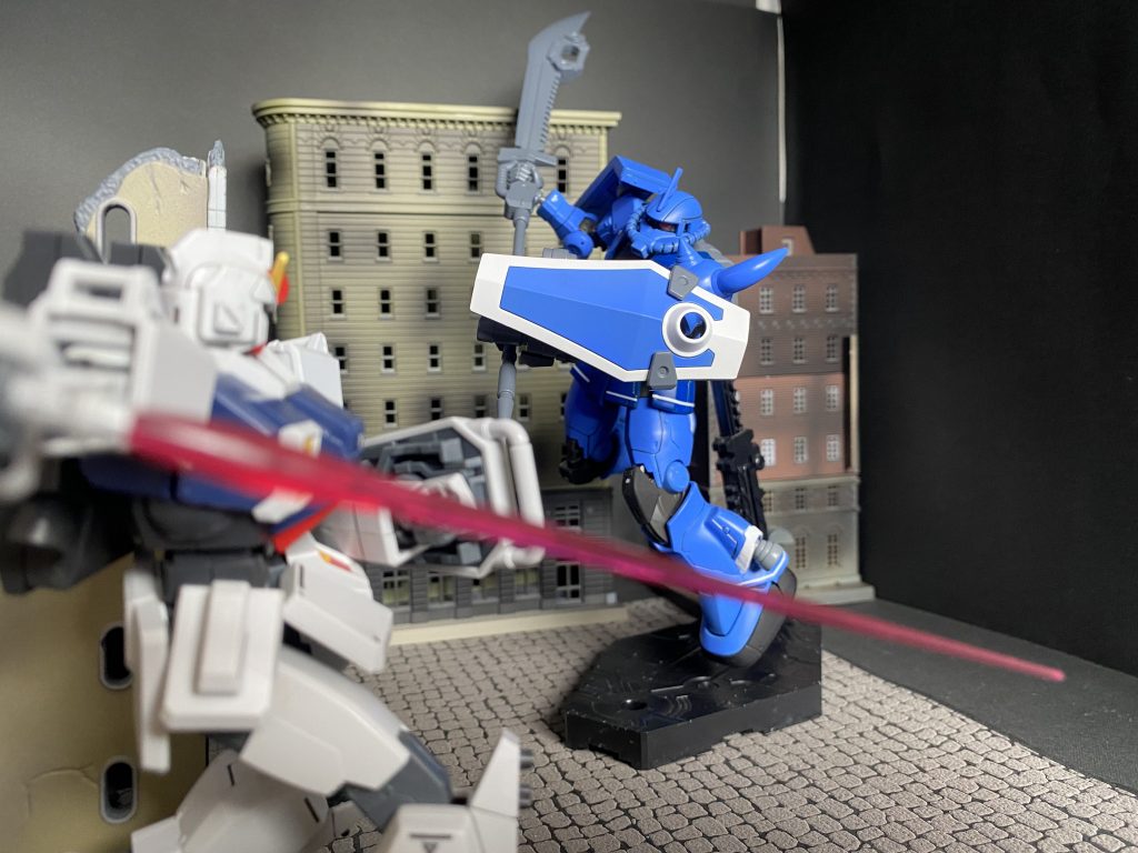 陸戦高機動型ザク(現地改修型)–7枚目/制作者：@Sir25819231