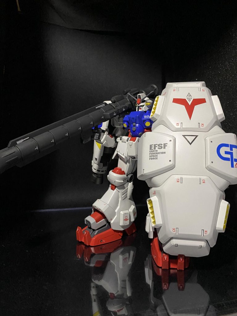 砲身が長いので飾る時　邪魔ですねーw