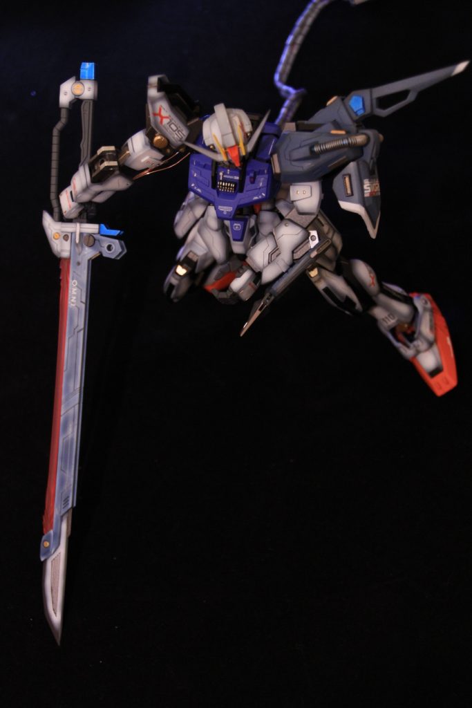 ストライクガンダム GAT-X105–5枚目/制作者：KAZ