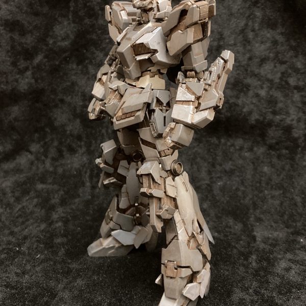 ユニコーンガンダム　”SaS”