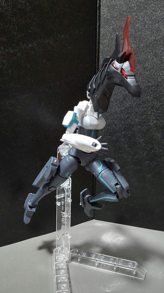 GBN専用UMA娘、通称「UMシリーズ」の試作機、第一号「ブラックメイ号」先行型で逃げをしたりすることもある曲者でダートが得意。