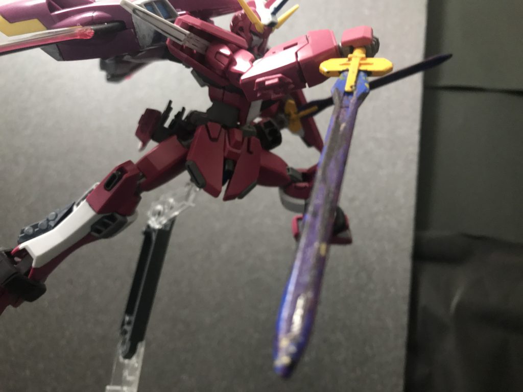 この機体は比較的小改造です!なんせ、YK☆さんのガンプラですからねwはい提供ありがとう!って、ゲテモノになってたらキレられるのでねw(なにわろとんねん)