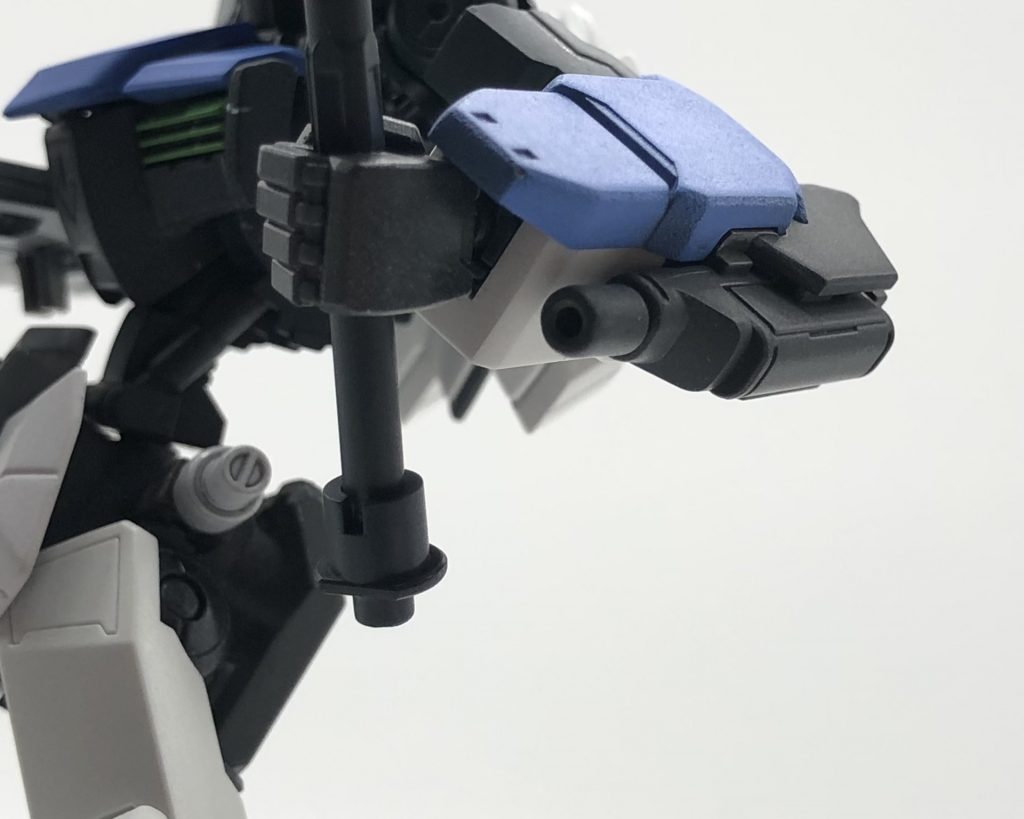 24.マグナムショット近距離で効力を発揮する、強力な4点バーストショットガン。