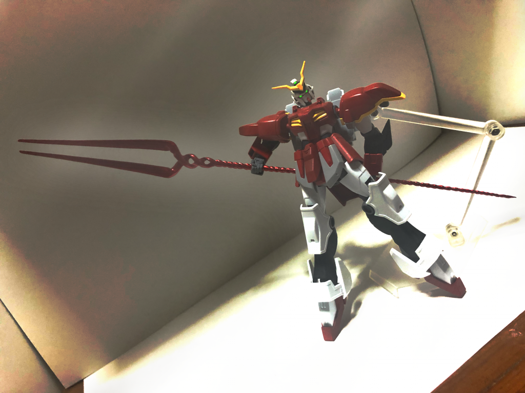 イメージ元と同じく、ロンギヌスの槍を持たせてみました！