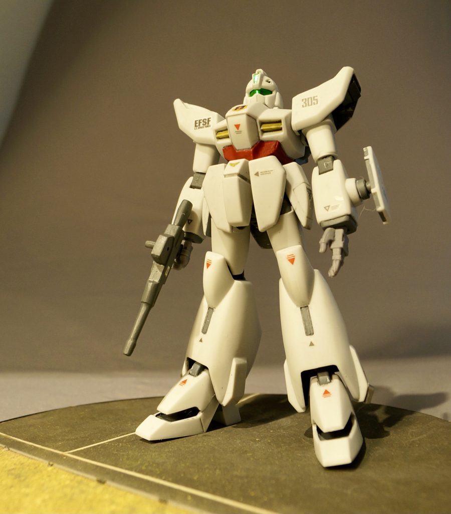 とはいえ！やはり素晴らしいキットなので次回の再販時にはもう少し買い増して、「ショートショルダー」等のヴァリエーション機も作成したいと思います！