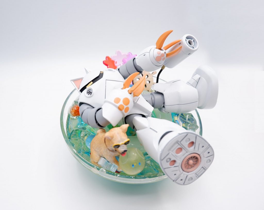 白背景でニャゴックをのせてみました