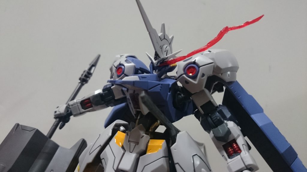 エフェクトは軟質パーツなので……