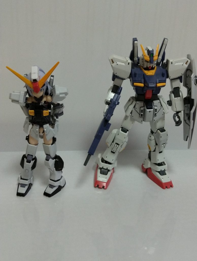 最後は兄という設定のMGビルドガンダムMk-Ⅱとのツーショット。