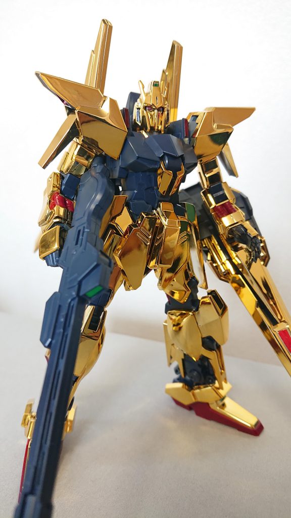 ウェザリングを施す前の素組の状態金色メッキがキレイですね