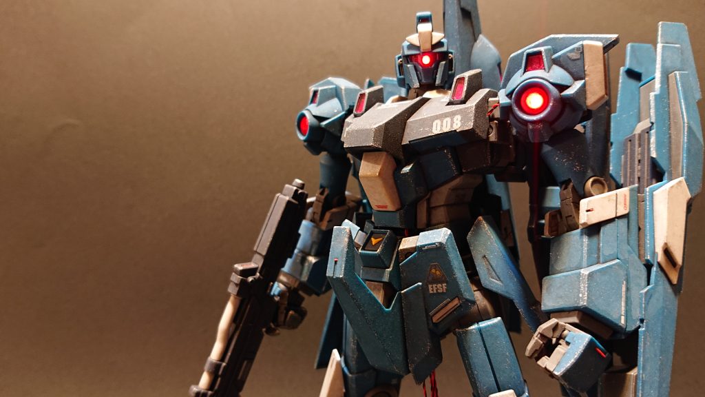 MG 1/100 リゼル(部分塗装、電飾、ウェザリング)–7枚目/制作者:Chohnan