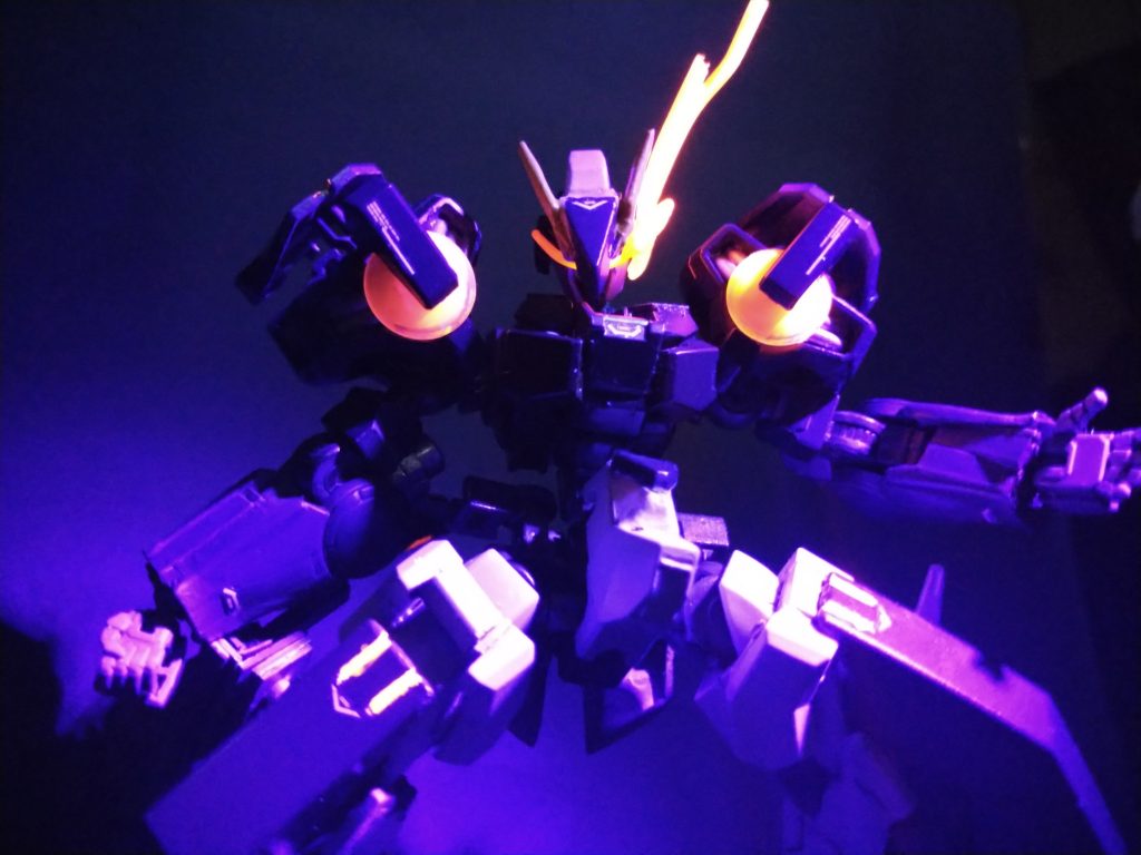 禍々しさを感じる一枚