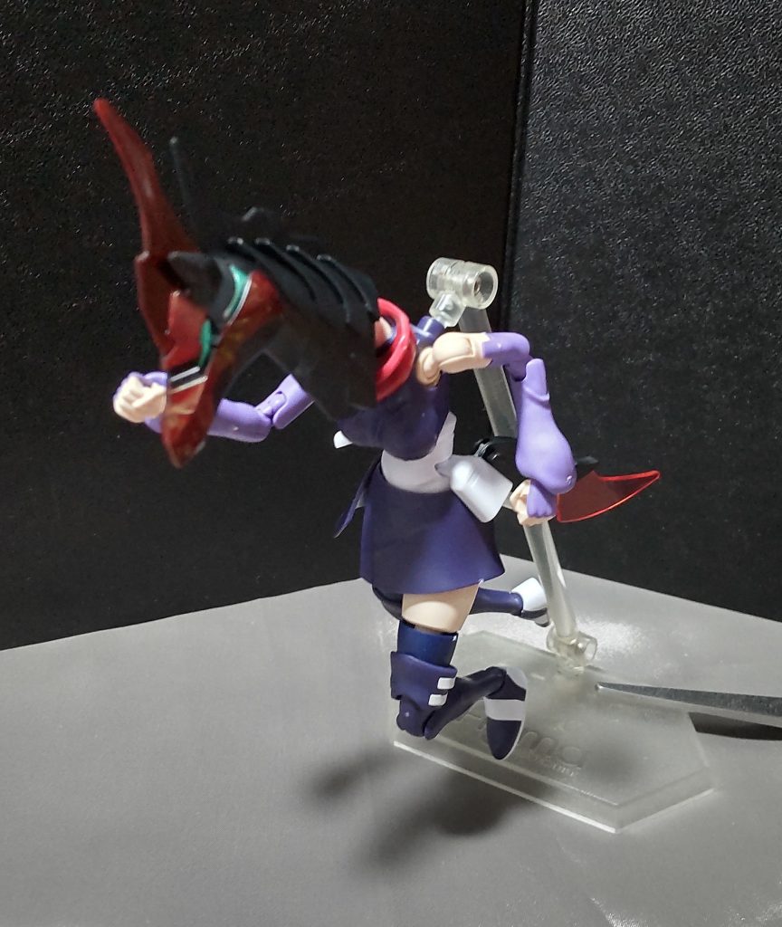 最後の直線、シャドウアヤメが一気に加速をかけてトップに躍り出る。これは速い!後続との距離がどんどん開いていく!