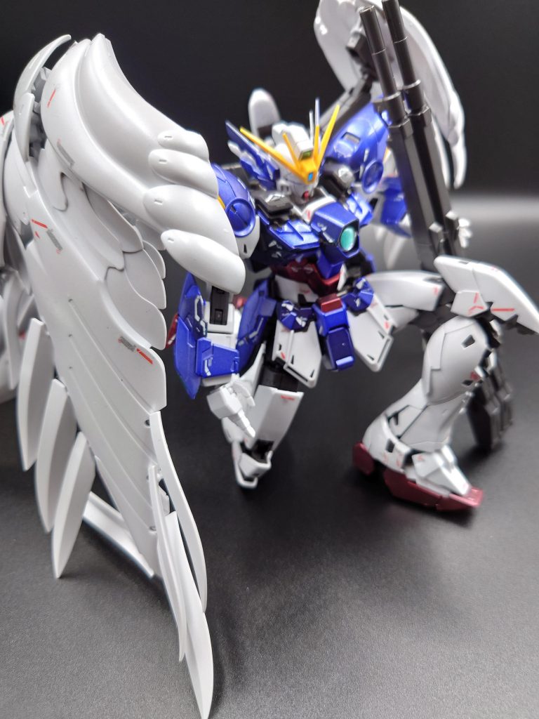 これはメイン画像と同じポーズを新ブースで試しましたがやや焦点がボケた。。。