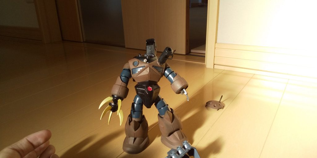 すぐカツラとれちゃう。