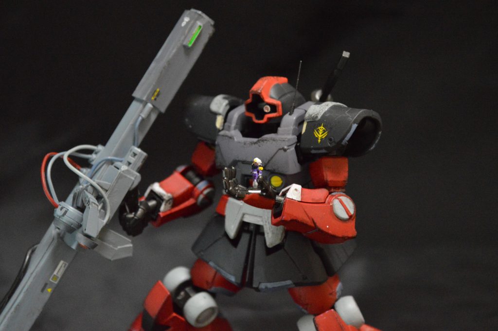 そして赤いドムといえばやっぱりこのシーン「では………」