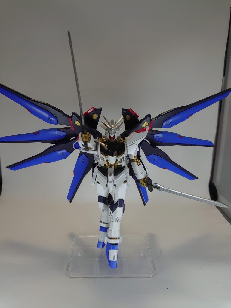 いちおうバエルポーズとらせて見ました。バエル使ってるとどうしてもやりたくなってしまいます笑ご精読ありがとうございました!!