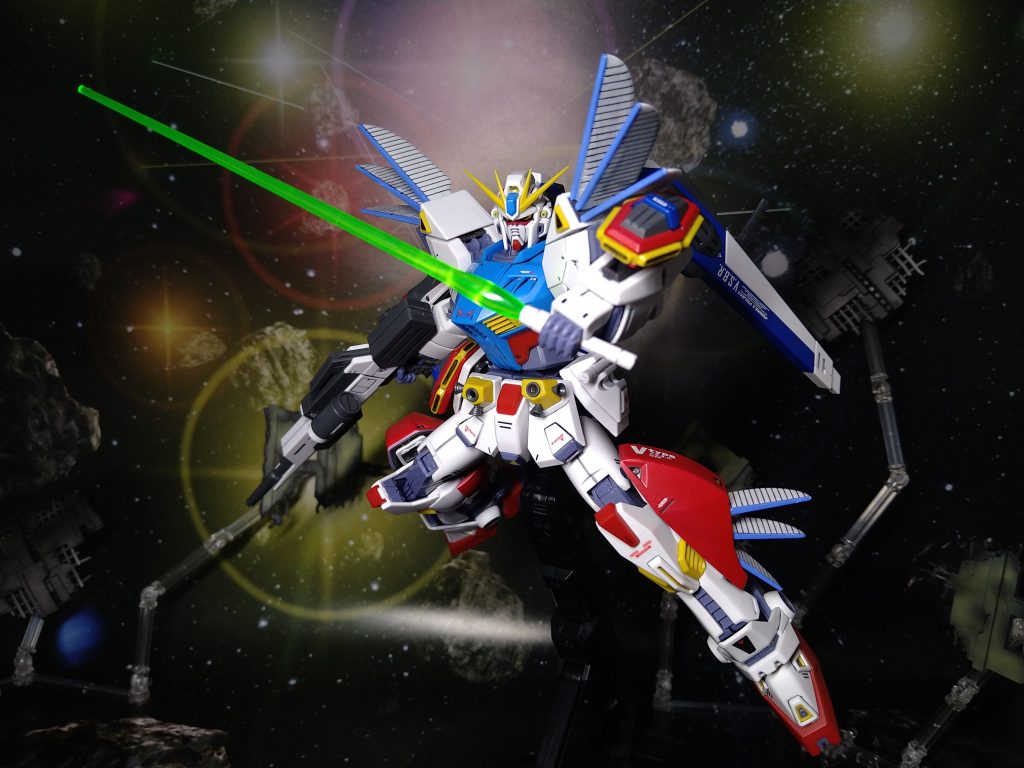 F90シリーズはハードポイントも多く、よく稼働するので色々くっつけたがる自分には最良のキットですねミッションパックも豊富だし、お手軽に他の作品のパーツも使いやすいのでおすすめですね。