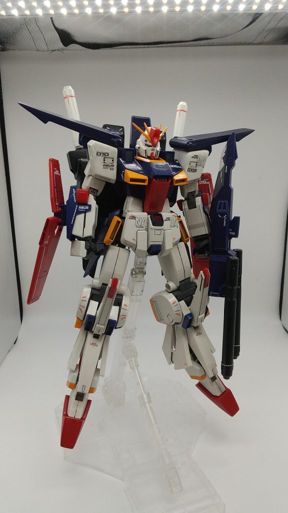 最後に、スミイレ、塗装、デカール、トップコートで仕上げました。 