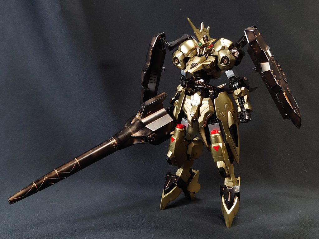 手足腰を延長で、スマートなプロポーションになりました。