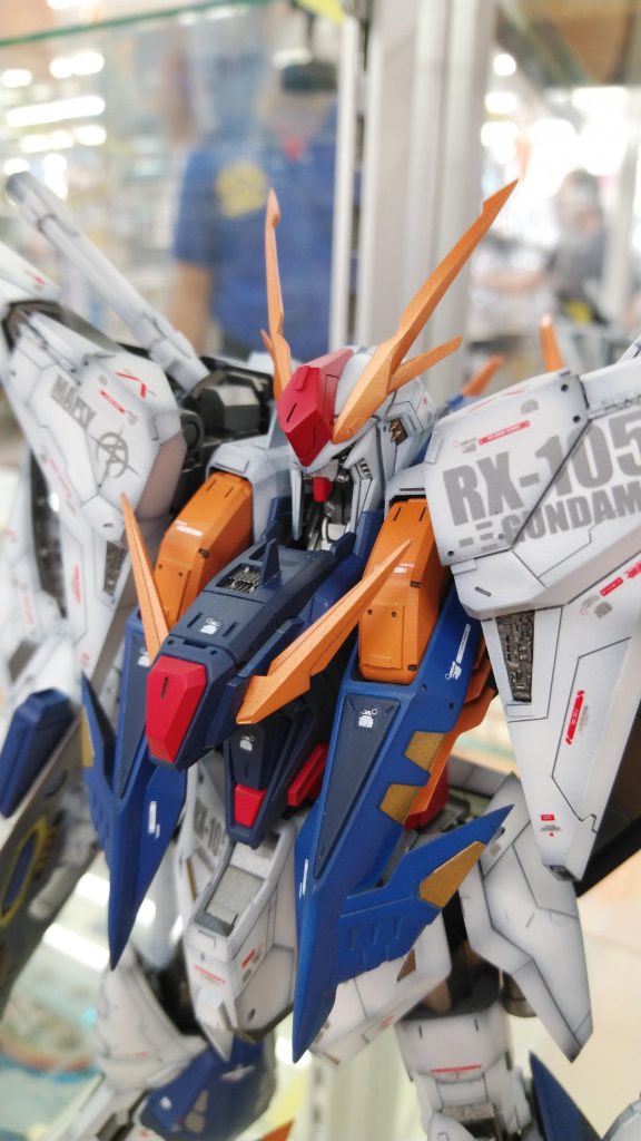 配色はスパロボ世代の為、胸部は青2色に変更、自分の中のクスィーはこれなんだなぁ