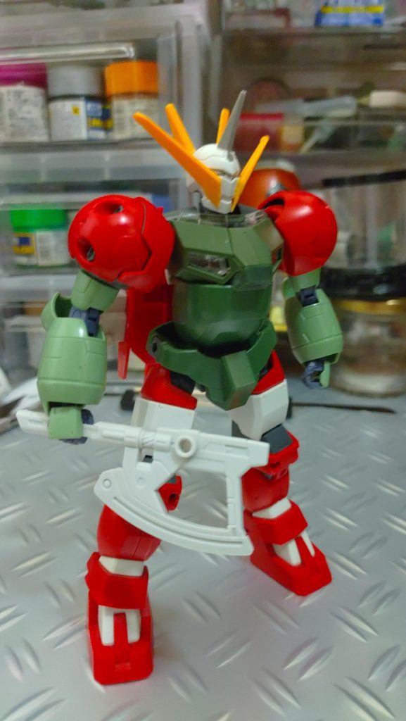 以下制作工程使用キットはガンダムAGEタイタスハイモックマン・ロディなどなるべく新しいキットを潰さず家にあるジャンクパーツで作りましたがゲッターらしい寸胴体型を再現出来た気がします