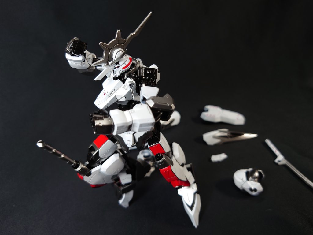 「まだまだ！」「ぬ、ぬかった… そんな技があったとは…」まぁ、ホーンブレードは再現しませんでしたが、ドリルニーがあるじゃないですか。