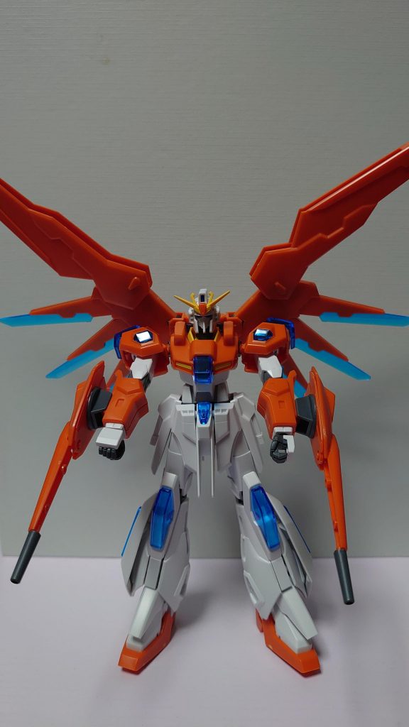 素組みをして真っ先に気になったのが足の長さに対する胴のバランス。太もも辺りのボリューム。顔の頬骨？の影。肩の形状