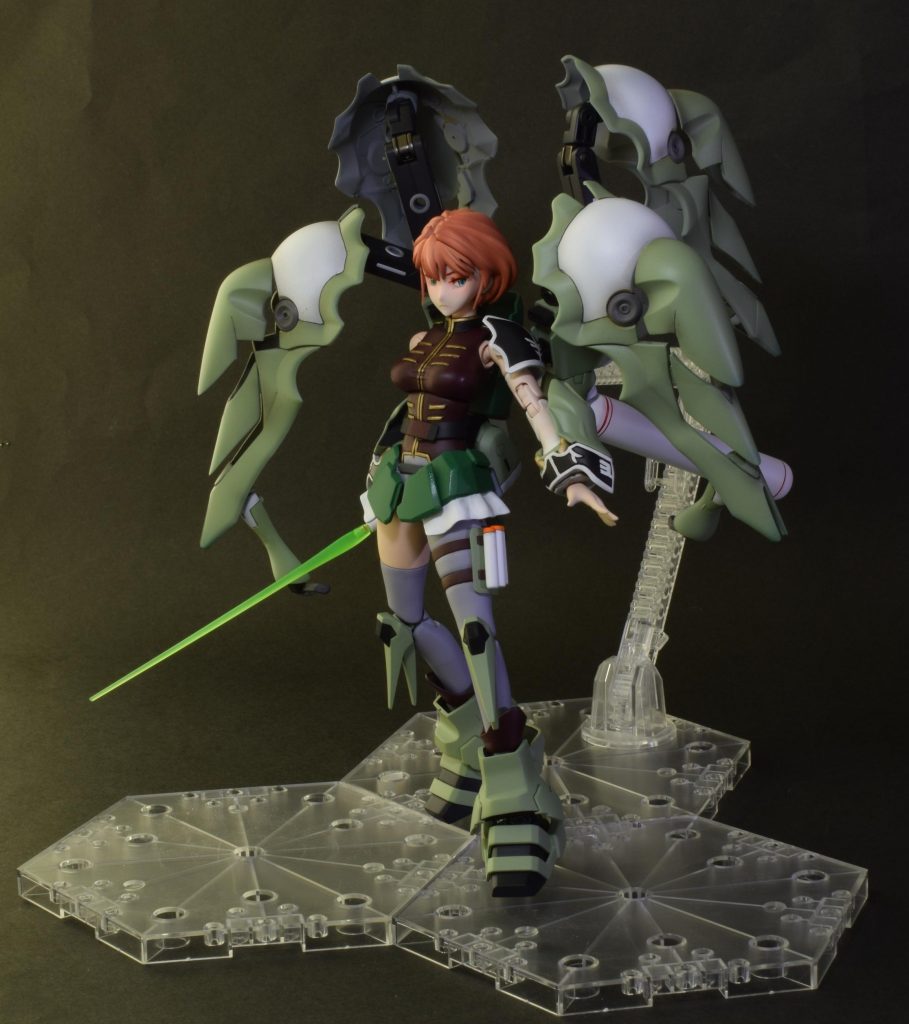 羽は開口してあります。