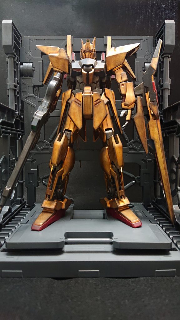 今回初めて金色メッキにウェザリングをしましたが、仕上がり具合は個人的には気にいっています。