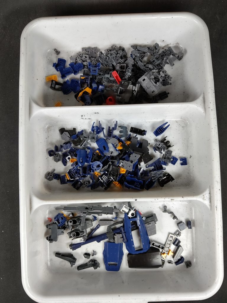 RGガンダムMk2 (元ティターンズ)–2枚目/制作者：やっすおう