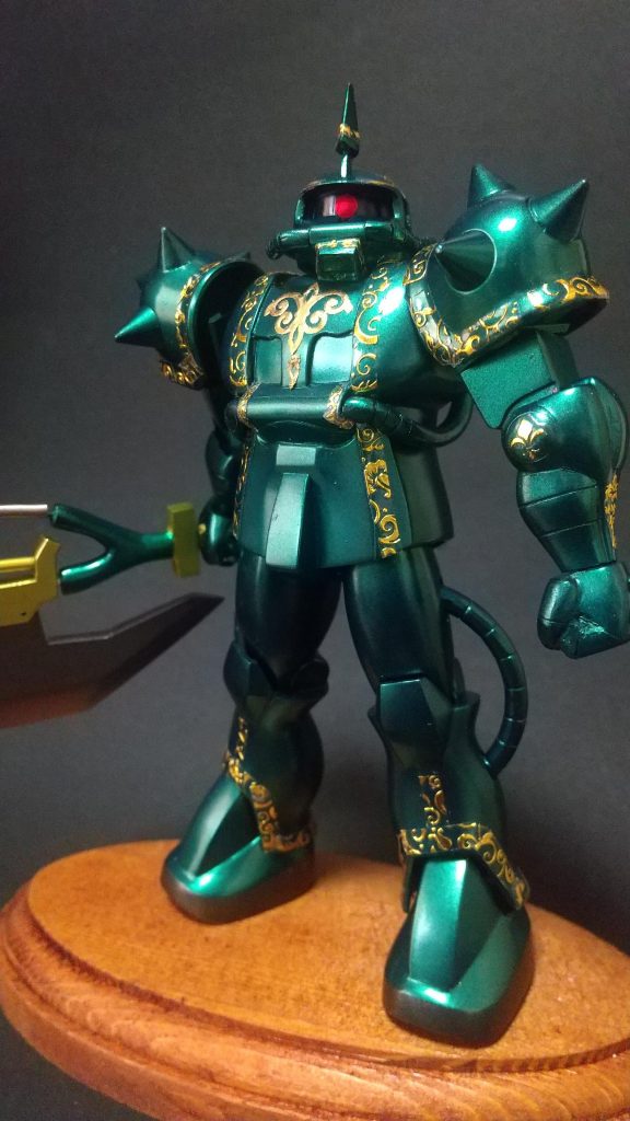 なかなかのゴリラ体型で旧キットらしくなったのではないかと