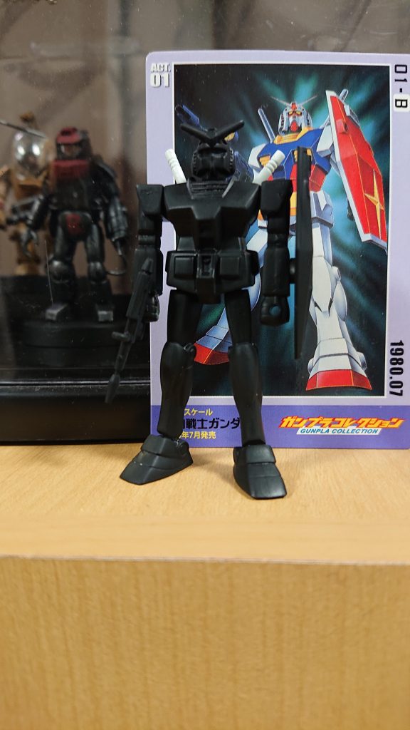 黒サフ立ち上げ。この時はなんだこれ？って感じです。