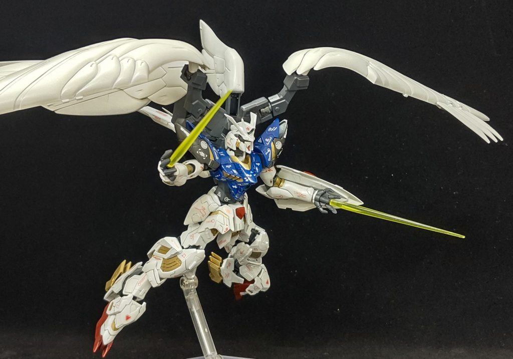 サーベルアクション