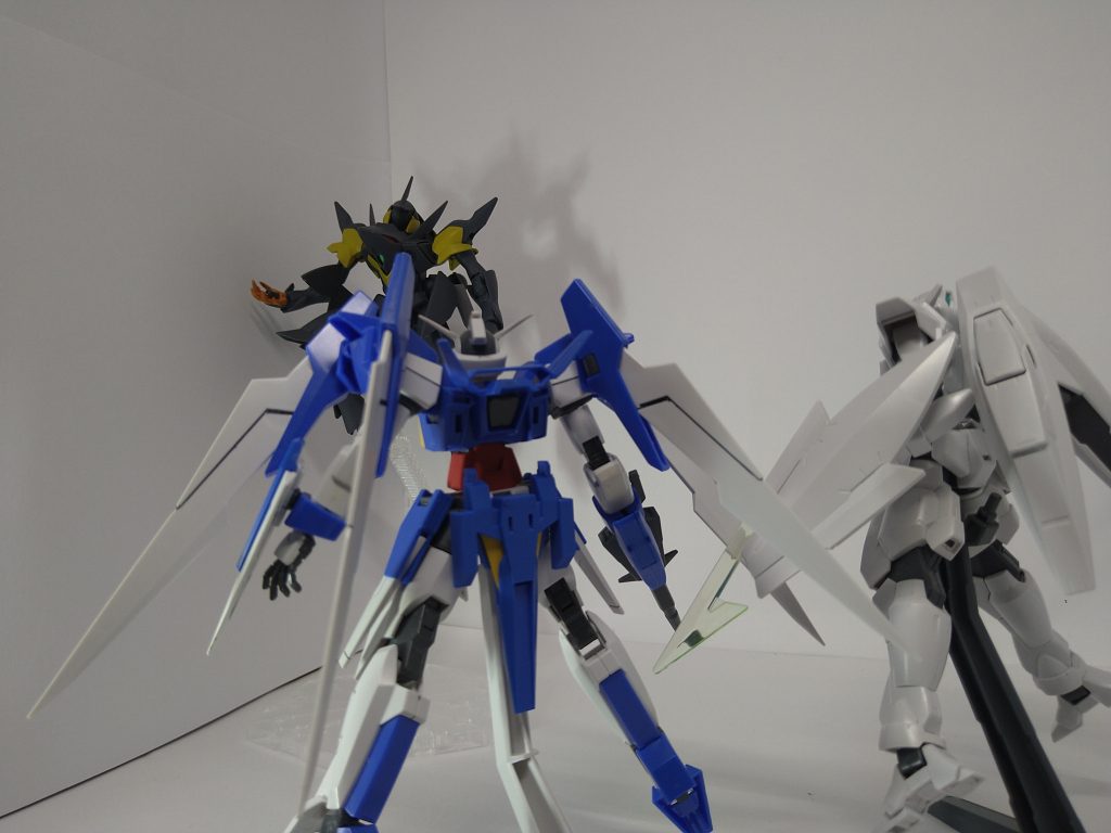以上、今回制作したゼダスMでした!久しぶりにガンプラ制作したので軽くジャブ的な感じで作れる機体としてこいつを選びました。次回はずっと眠らせていたオリジナル作品を作りたいですね……今回は制作過程上げないのでここで紹介は終わりになります。最後に今回使用した塗料、塗装方法紹介しときます。塗料:Mr.カラー、Mr.カラー専用うすめ液、トップコート(スムースクリアー)塗装方法:筆塗り作業手順:組み立て→1度バラし→サフ→塗装→1部組み立て→トップコート(つや消し)→完成