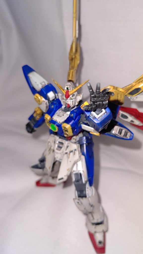 RG ウイングガンダム 　無塗装ウェザリング–3枚目/制作者：ぜろ