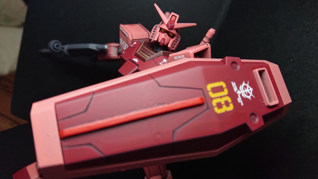 連邦マーク消してプラ板で新規パーツつけてます！