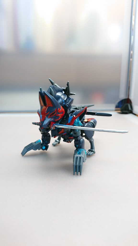 潜狐形態手足の延長と稼働範囲の拡大のおかげでより獣らしいポーズを再現可能に