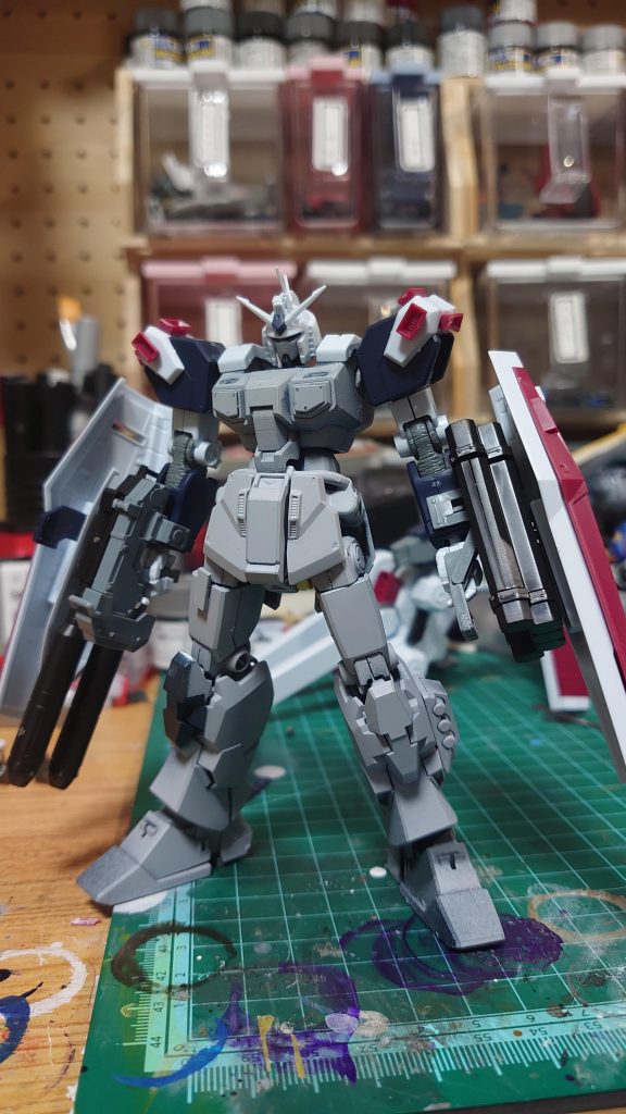 初期案ちょっとスマートめにしてましたが貧弱すぎるなって事でボツ