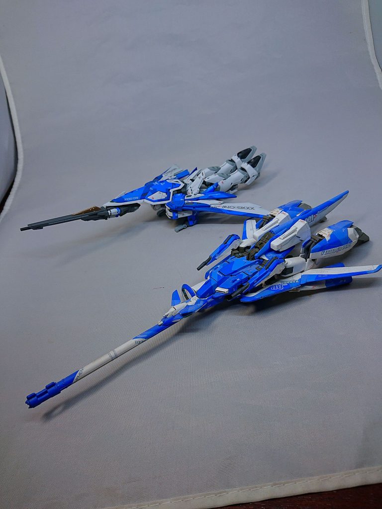 今回参考したGFFのゼータプラスと。手前味噌で申し訳ないですが、並べて同じ条件で写真撮ってますけど、そこまで違いがないかな? と勝手に思ってます。ちょっとゼータプラスの方が若干淡い感じだとは思いますけど。