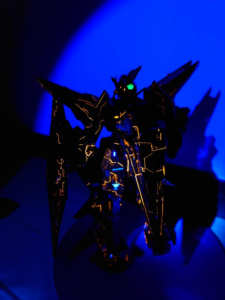 バックも光ります！ 