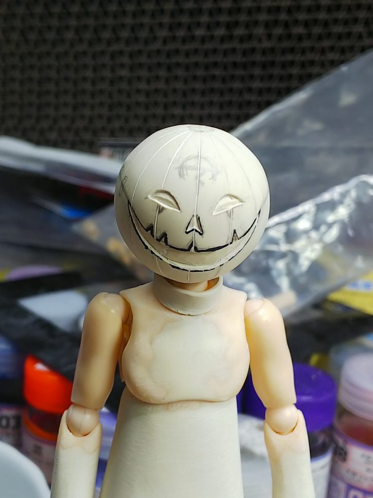 下書きしてひたすら削る…