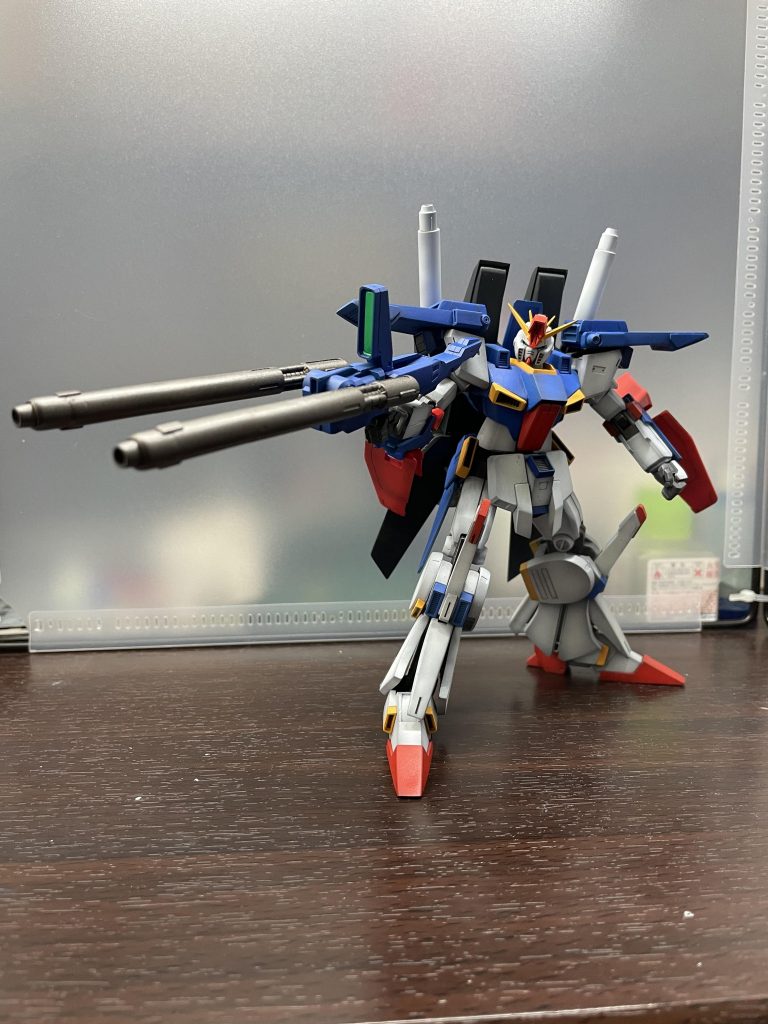 プラ板貼ったり、パテ盛ったり、と結構大変でした。