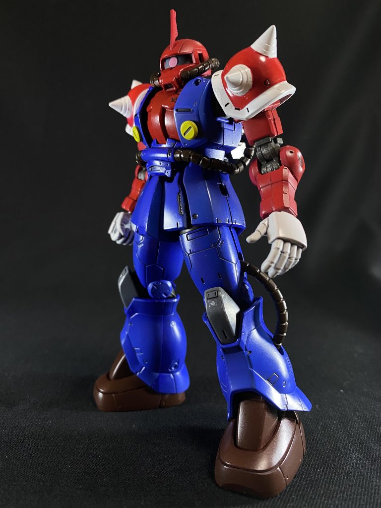 まずはマリオ専用ザクII😄