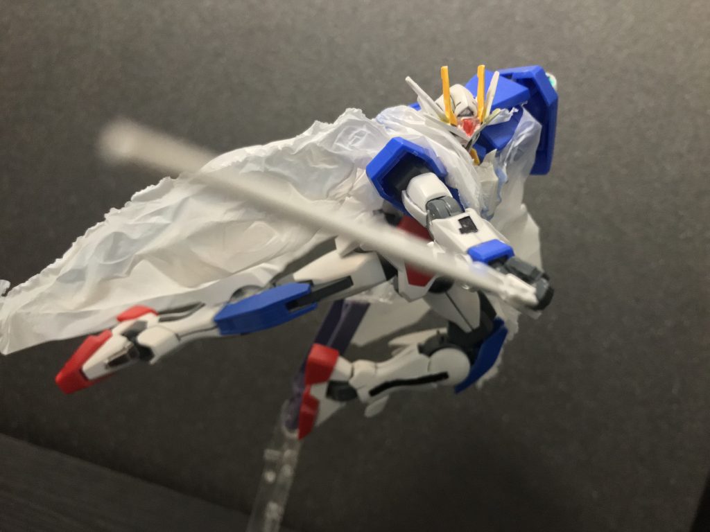 切るだけ!ディスティニーが、雰囲気で圧倒!ダブルオーはポーズで圧倒!します!出来たらいいな