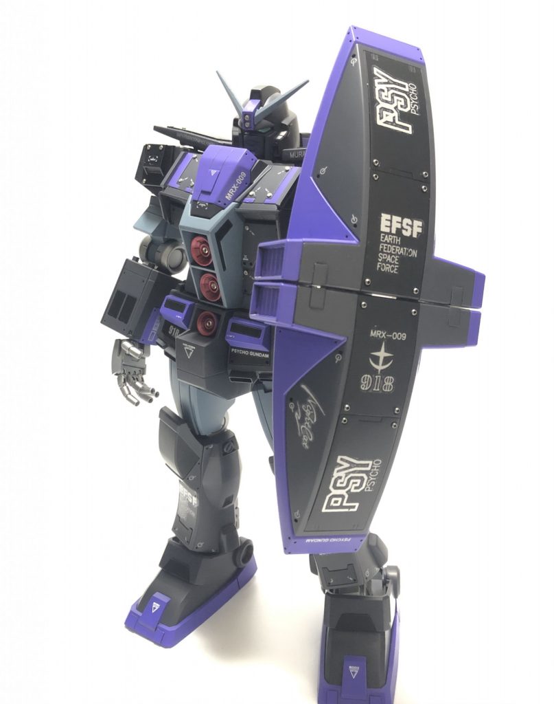 変形できないサイコガンダム–2枚目/制作者：Take_35