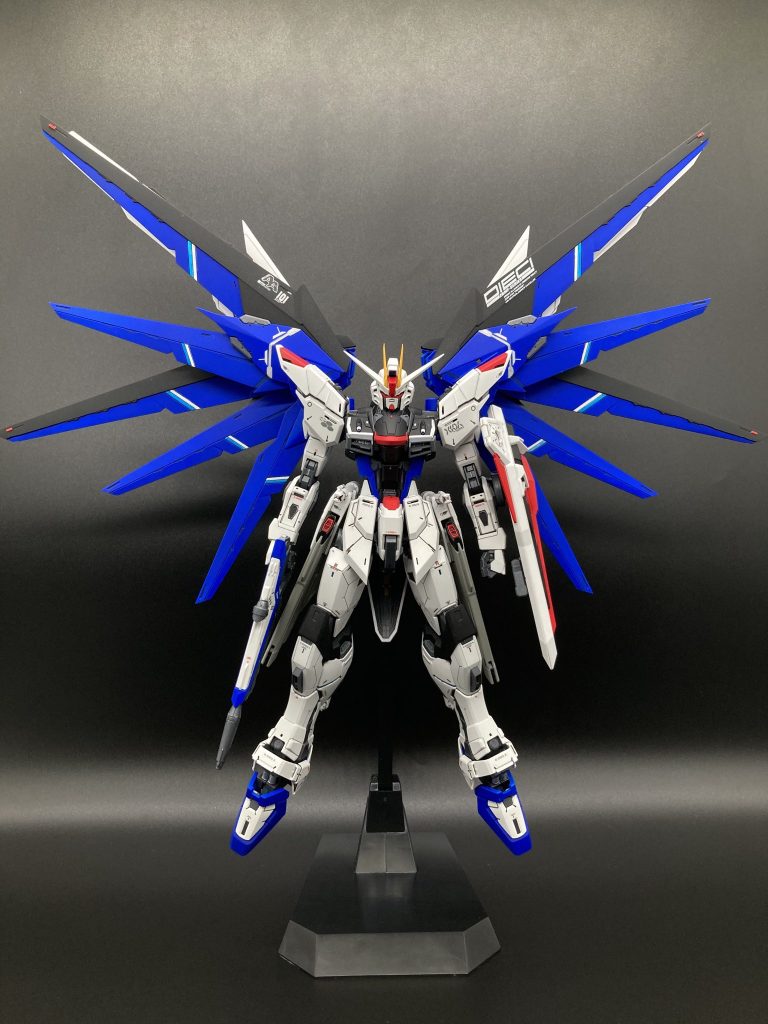 ZGMF-X10A FREEDOM–2枚目/制作者:すい