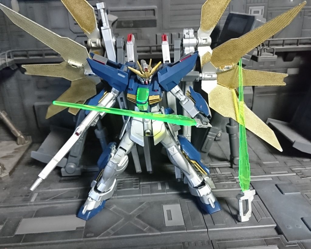 ビームソード刃はブラストマスターのサテライトキャノンのほうにも装備可能